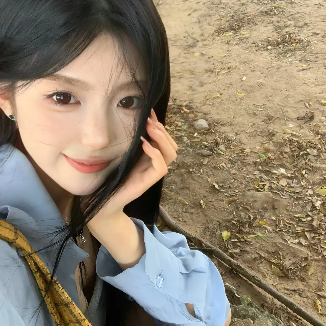 野女孩